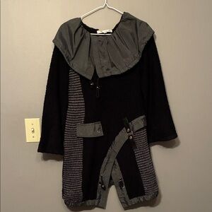 Today’s Designer Chic Black and Gray Women's Tunic with Chunky Buckle